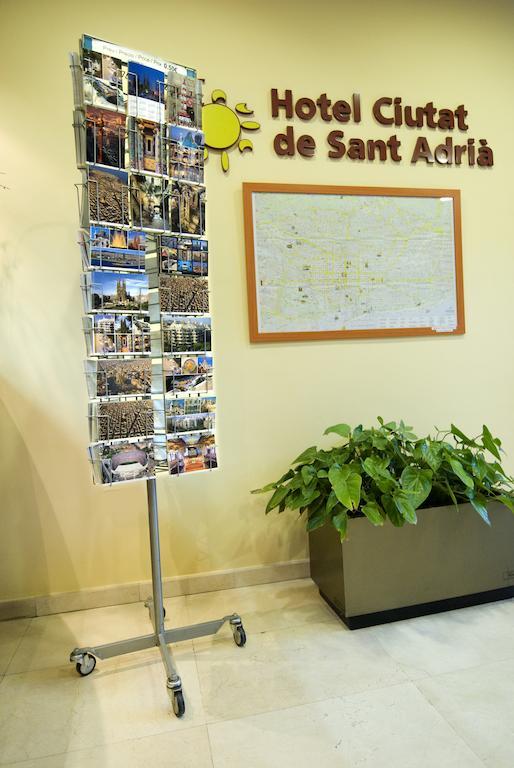 סנט אדריה דה בסוס Hotel Ciutat De Sant Adria מראה חיצוני תמונה