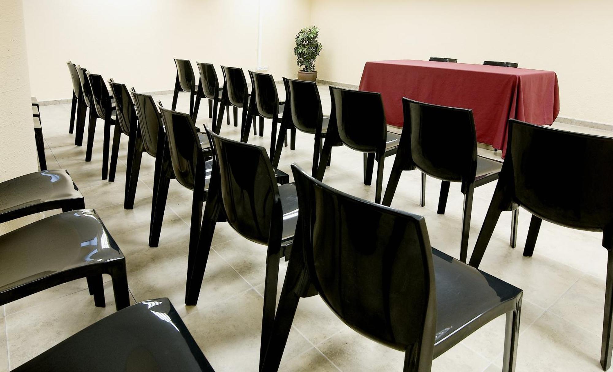 סנט אדריה דה בסוס Hotel Ciutat De Sant Adria מראה חיצוני תמונה